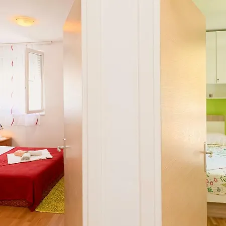 Apartment Marinovic Makarska Exterior photo